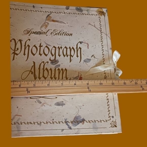 Robert Frederick special edition victorian photo album beige color - Picture 7 of 10